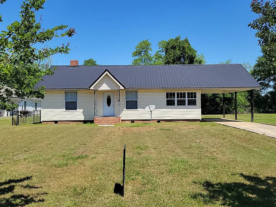 202 W 4th St Donalsonville, GA 39845, Seminole County