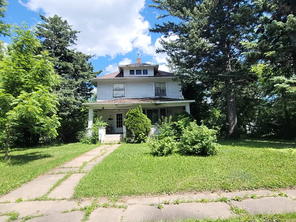 18 2nd St E Ada, MN 56510, Norman County