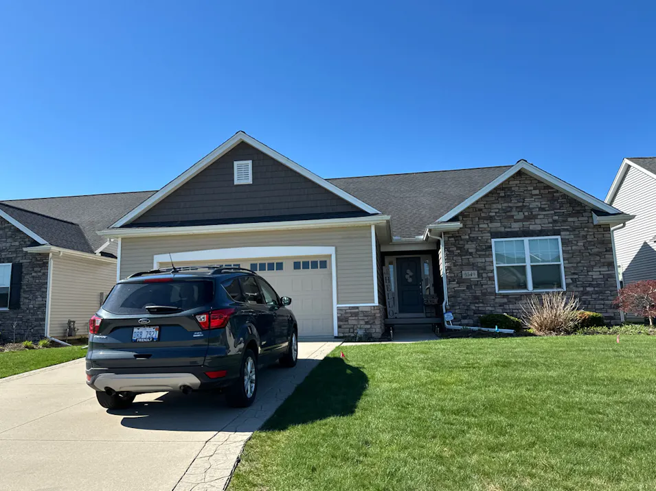 3549 Summer Breeze Dr Lambertville, MI 48144, Monroe County