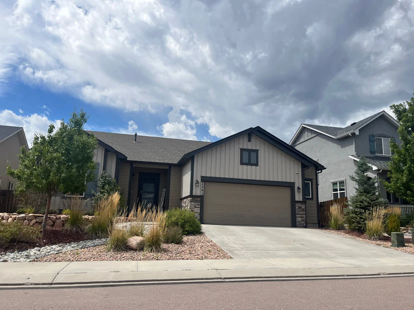 2592 Pony Club Lane