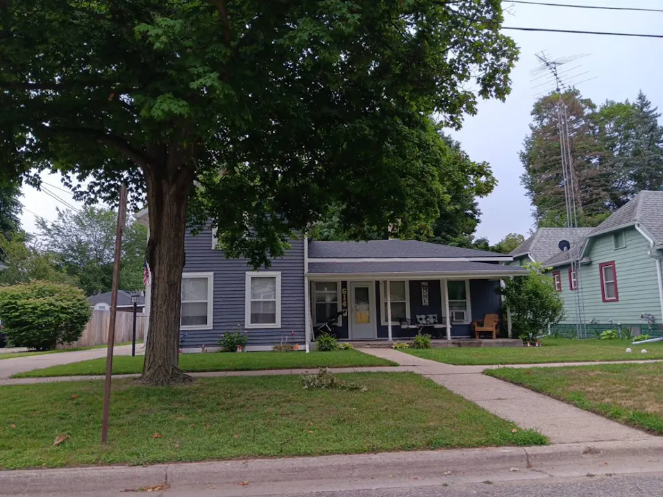 614 N Saginaw St Owosso, MI 48867, Shiawassee County