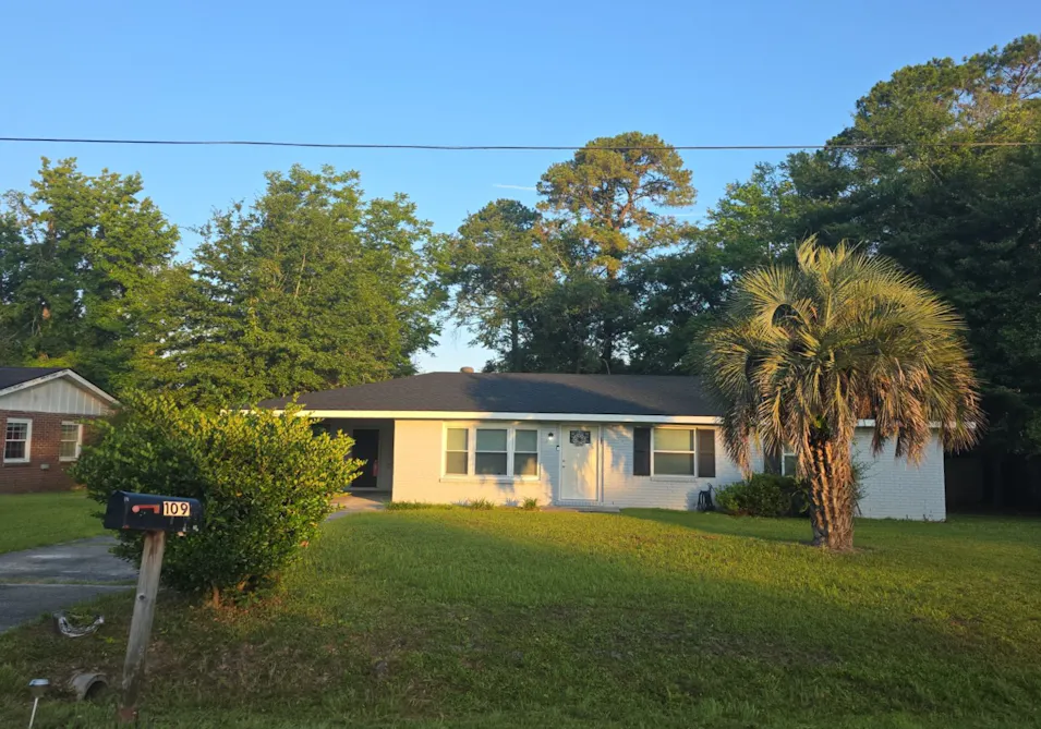 109 Oakview St Hinesville, GA 31313, Liberty County