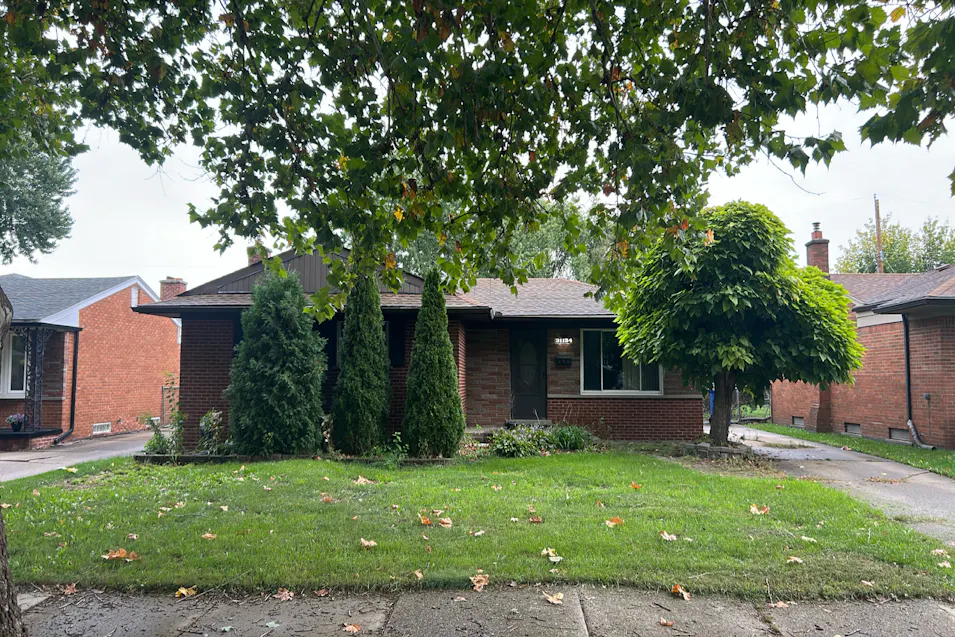 31134 Fairfield Dr Warren, MI 48088, Macomb County