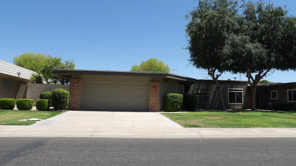 10320 W Pineaire Dr Sun City, AZ 85351, Maricopa County