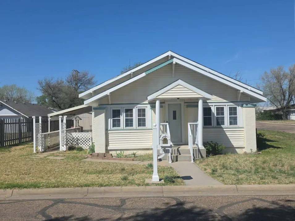 911 Safford Ave Garden City, KS 67846, Finney County