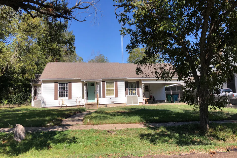 1109 E McLennan Avenue Mart, TX 76664, McLennan County