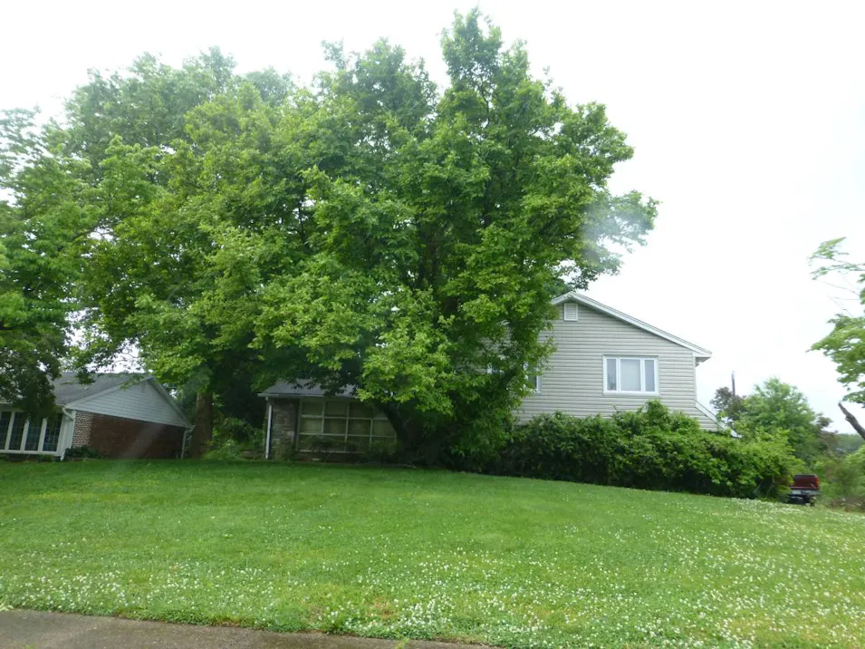 22 Chapel Hill Road Huntingdon Valley, PA 19006, Montgomery County