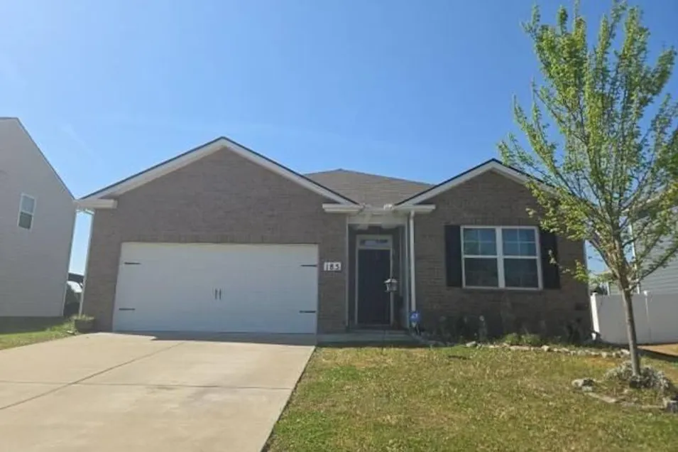 185 Olivia Circle Chapel Hill, TN 37034, Marshall County