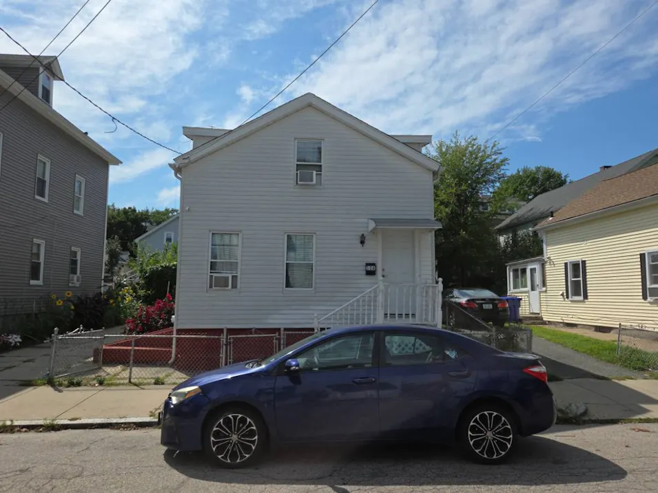 106 Florence St Providence, RI 02909, Providence County