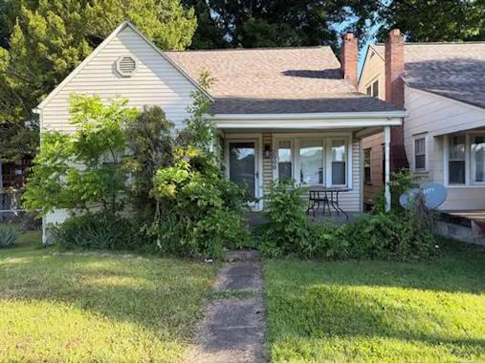 2000 Adams Ave Huntington, WV 25704, Wayne County