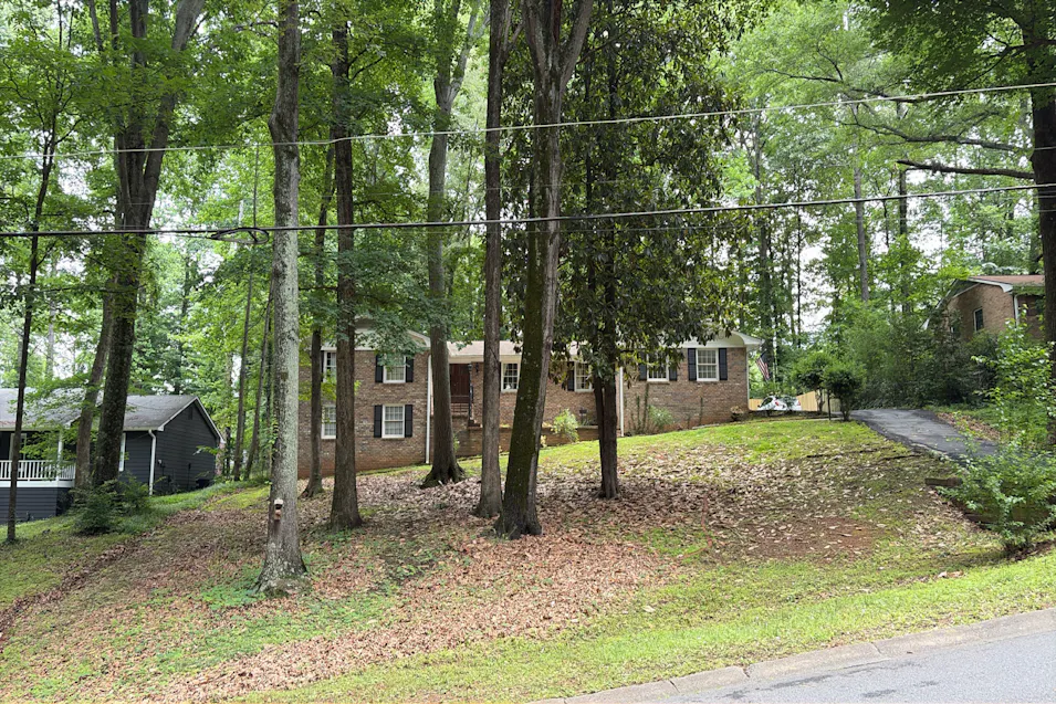 870 Candy Ln Marietta, GA 30068, Cobb County
