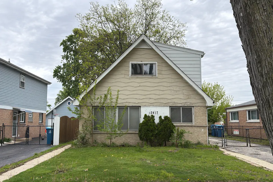 12417 S. Orchard St. Alsip, IL 60803, Cook County