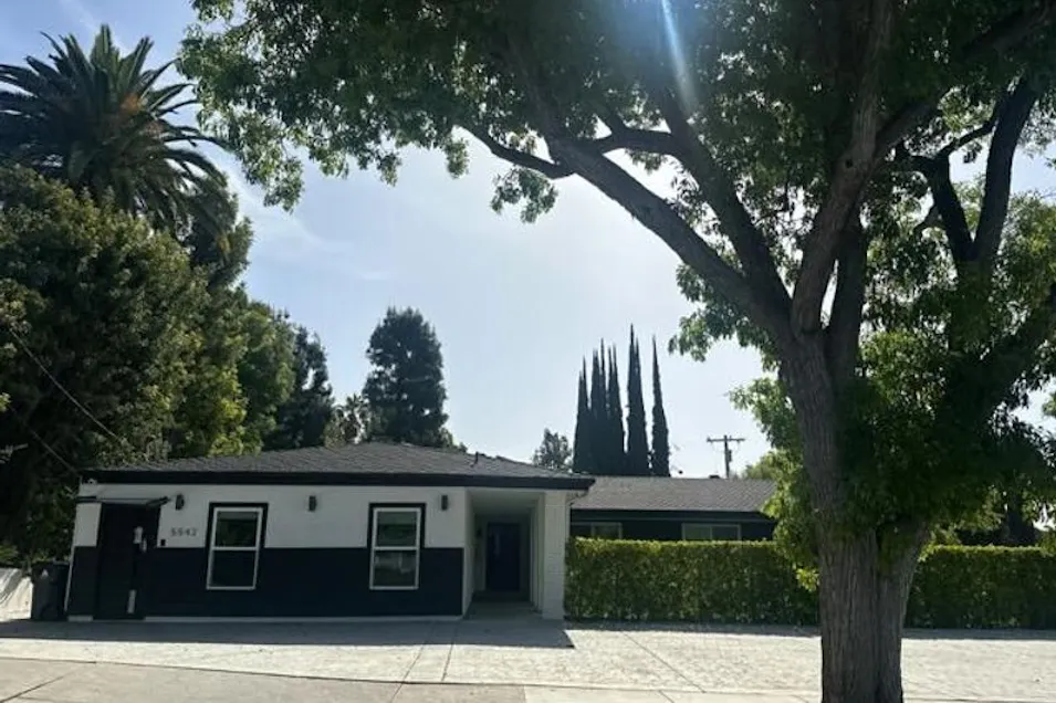 5540 Franrivers Ave Woodland Hills, CA 91367, Los Angeles County