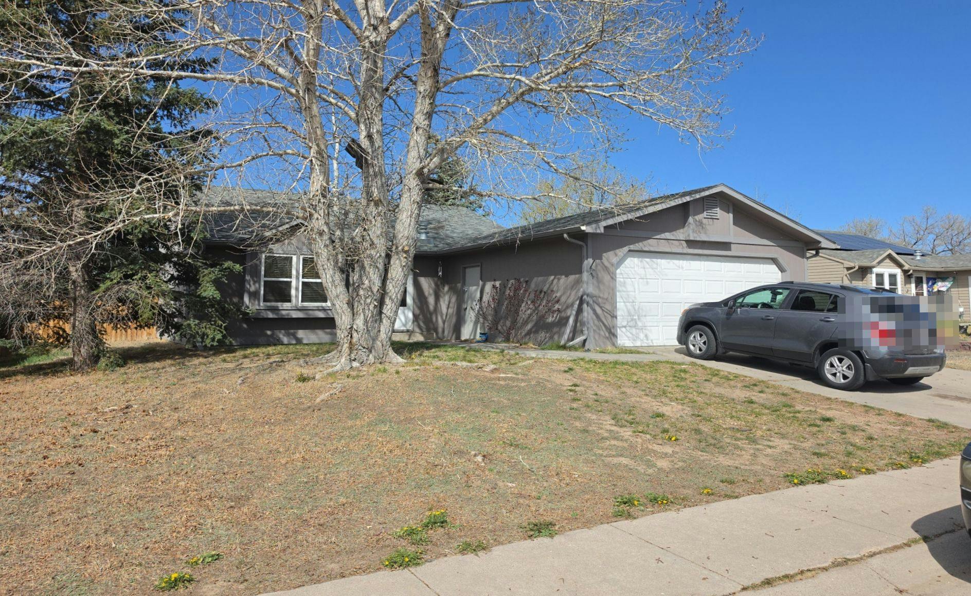 Neal Ave, Cheyenne, WY 82007