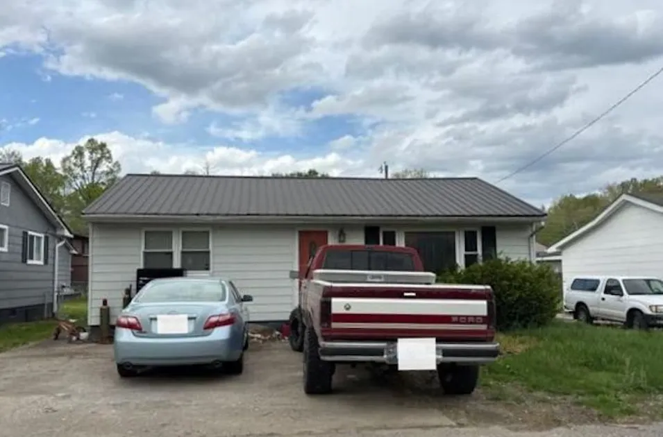 157 Blevins St Ashland, KY 41102, Boyd County