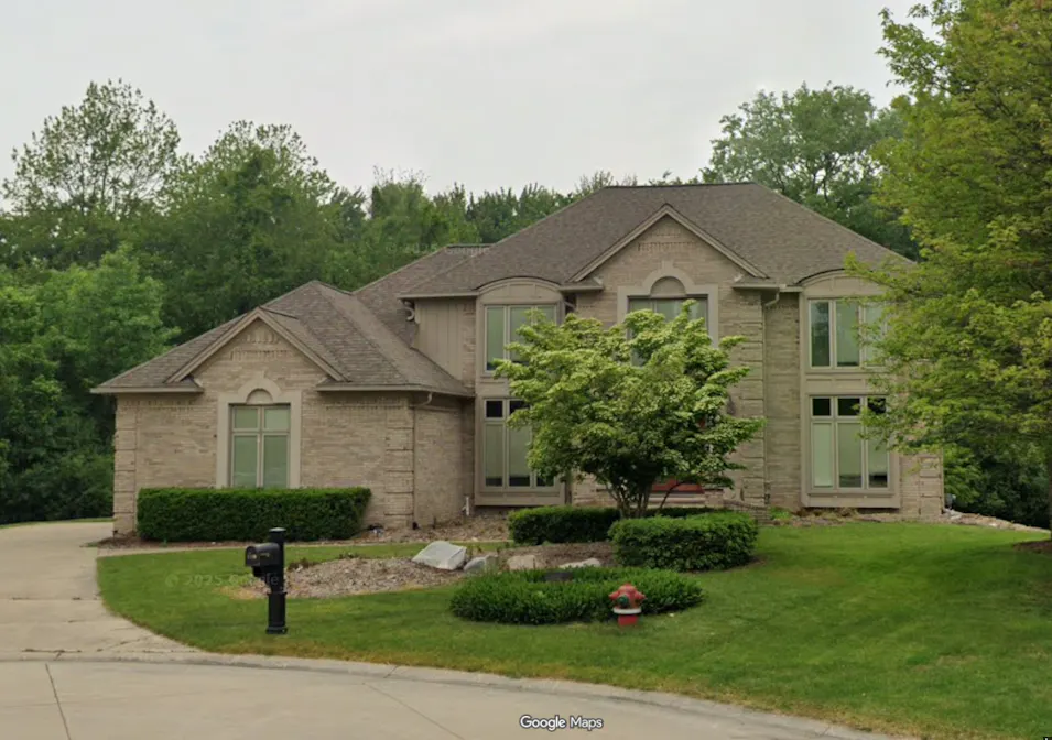 1310 Muirwood Ct Rochester Hills, MI 48306, Oakland County