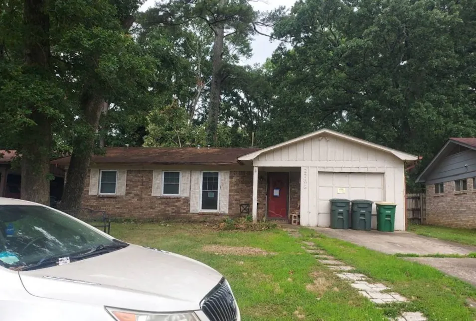 2706 Dorchester Dr Little Rock, AR 72204, Pulaski County