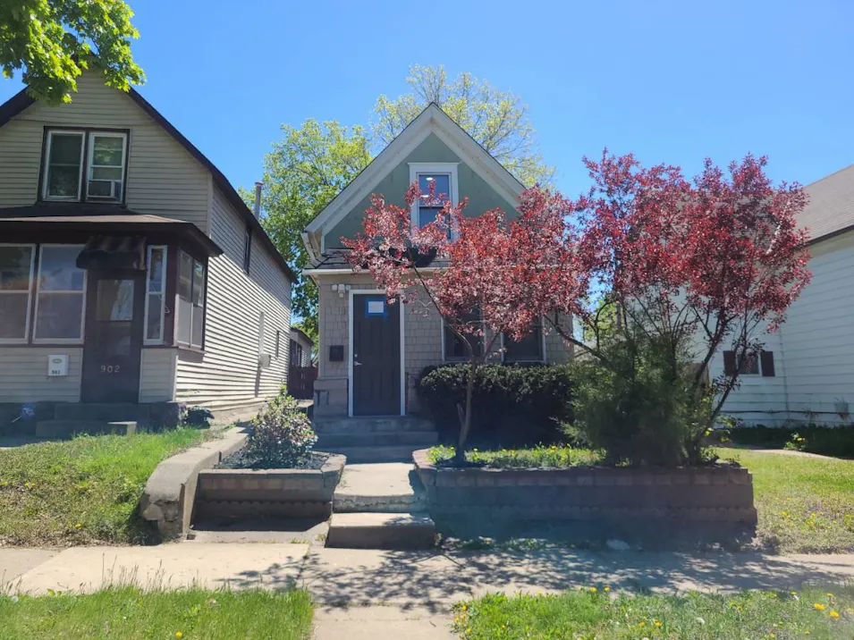 900 Geranium Avenue East Saint Paul, MN 55106, Ramsey County