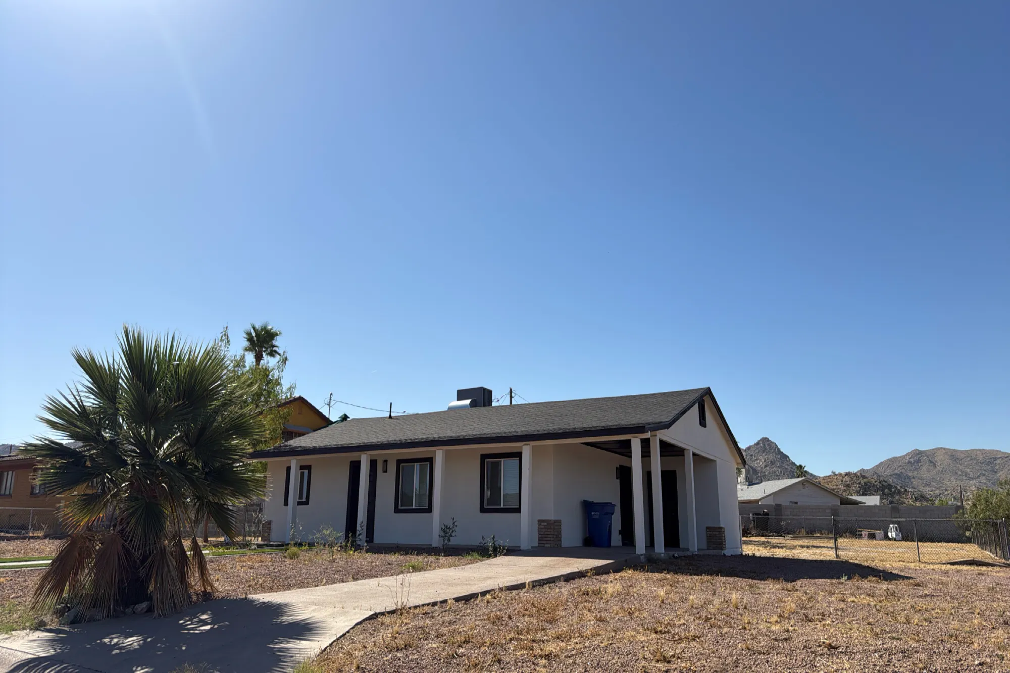 Paseo Way, Phoenix, AZ 85041 #1