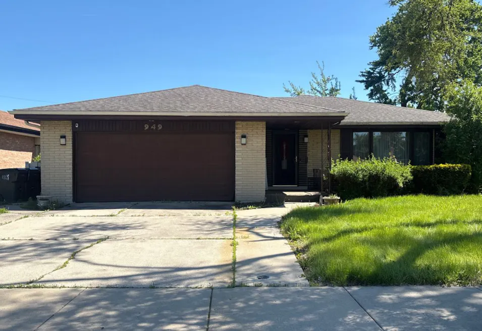 949 East 170th Street South Holland, IL 60473, Cook County