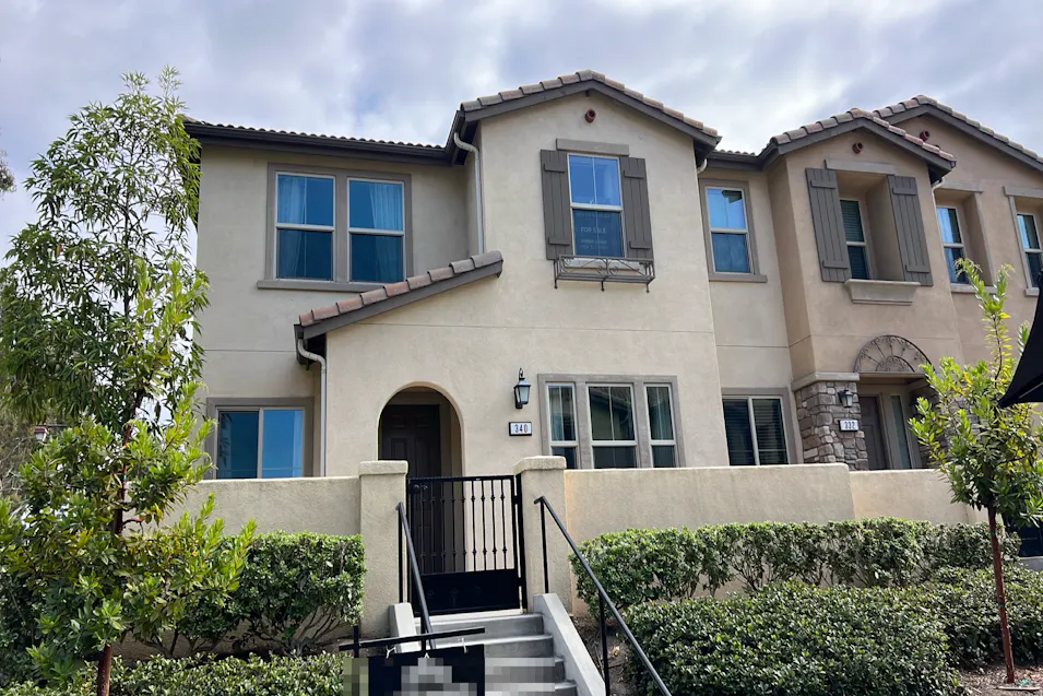 340 S Auburn Heights Ln Anaheim, CA 92807, Orange County
