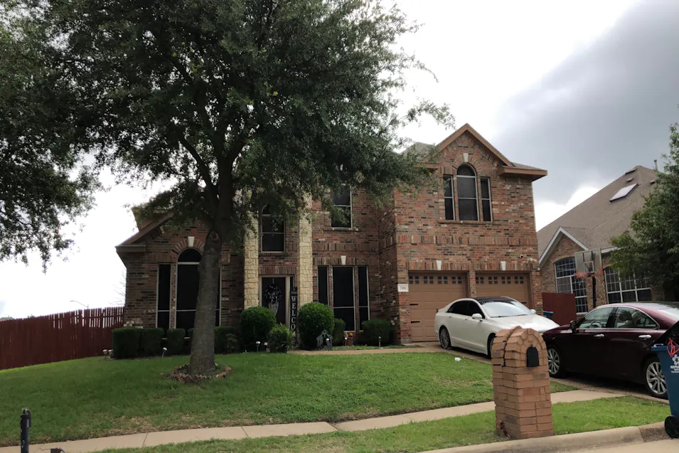 700 Daisy Dr Desoto, TX 75115, Dallas County