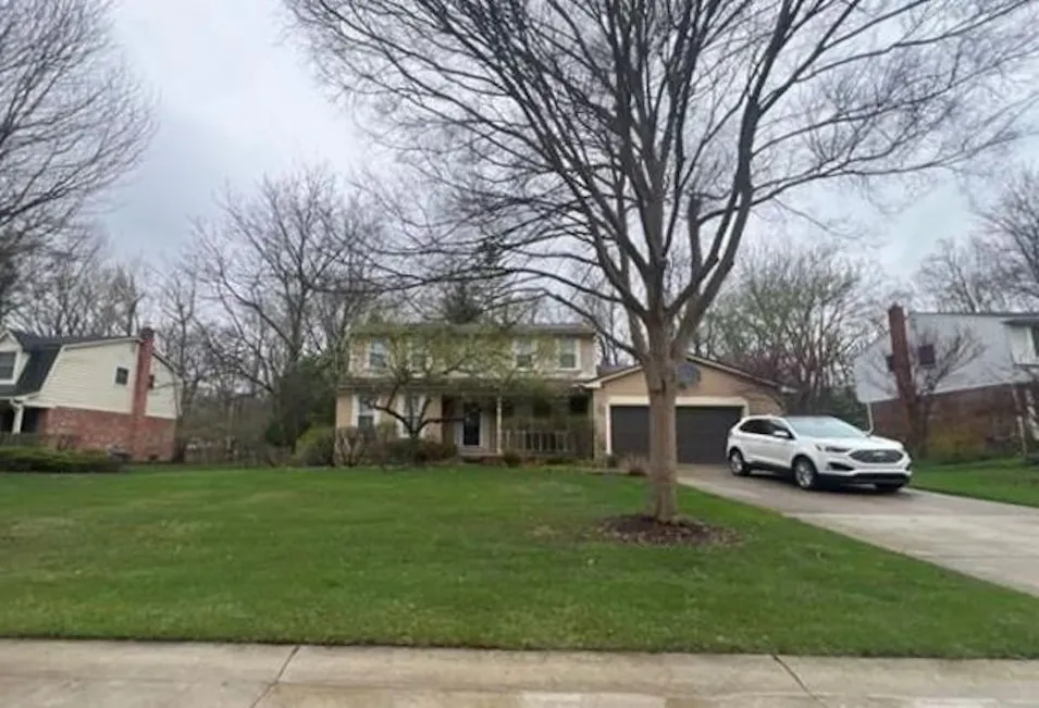 21659 Bedford Dr Northville, MI 48167, Wayne County