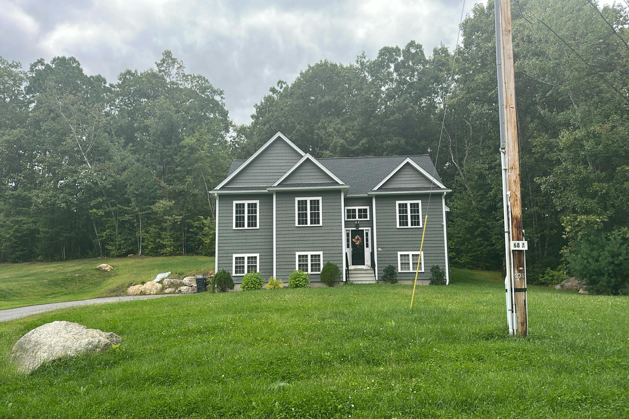 Campbell St, Rutland, MA 01543