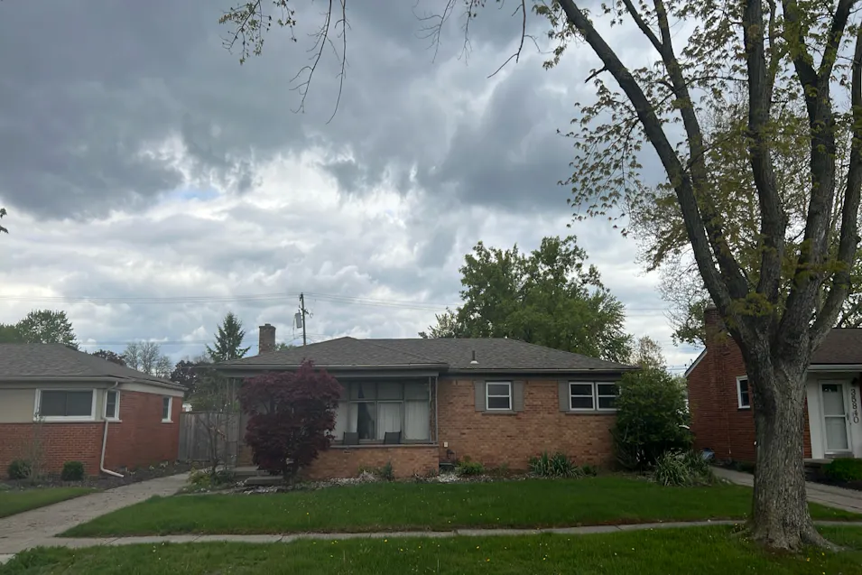 35852 Pinetree St Livonia, MI 48150, Wayne County
