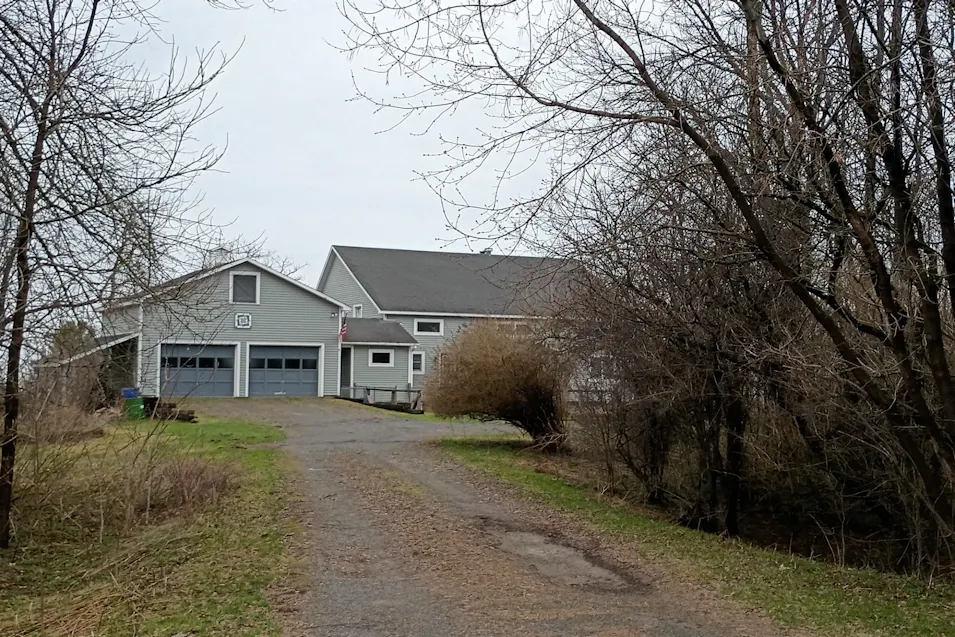 379 River Rd E Ogdensburg, NY 13669, St Lawrence County