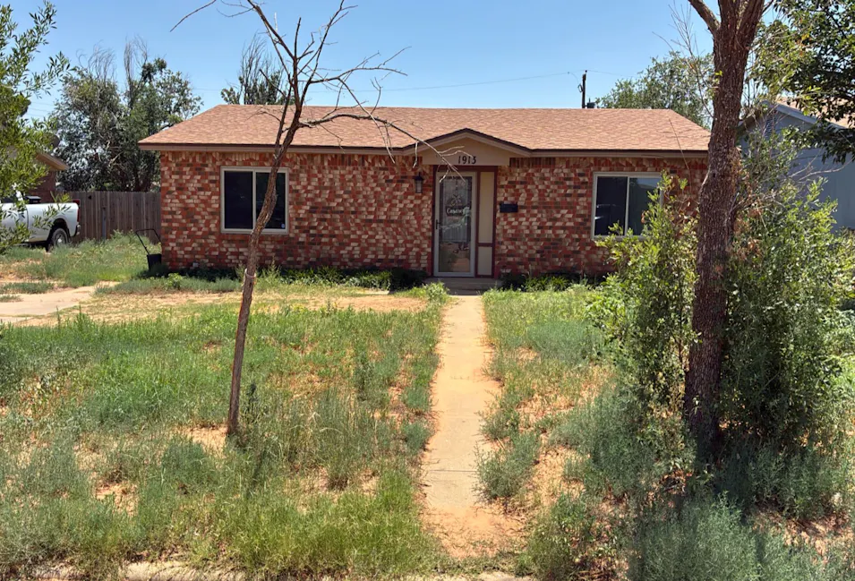 1913 N 14th St Lamesa, TX 79331, Dawson County