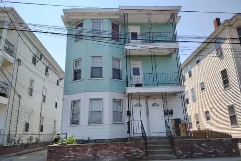 58-60 Comstock Street Pawtucket, RI 02860, Providence County