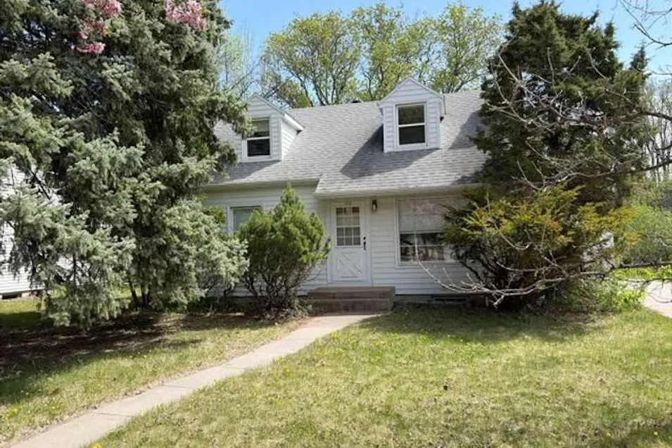 1410 4th Street South Moorhead, MN 56560, Moorhead County