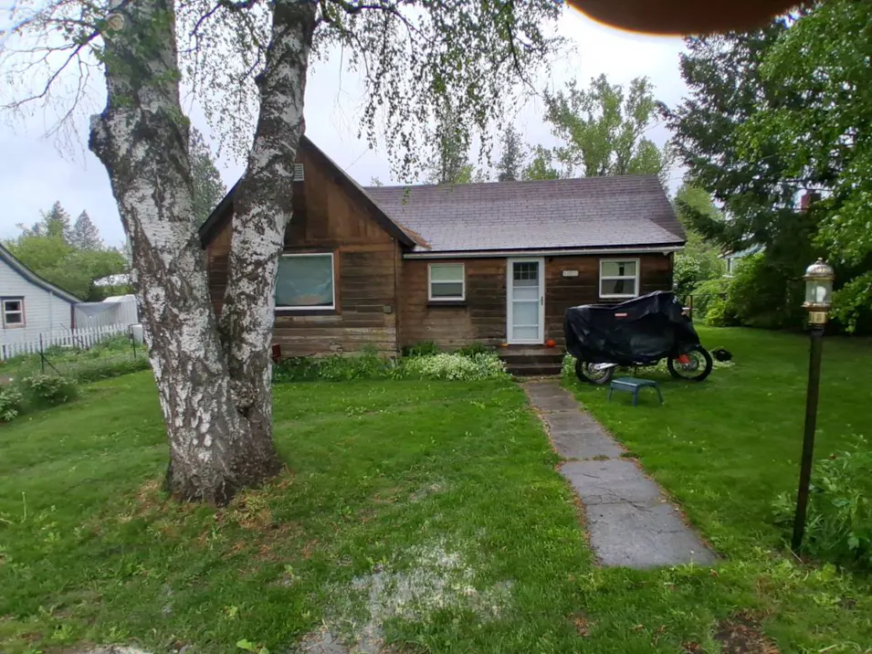 101 E Lake St Rockford, WA 99030, Spokane County