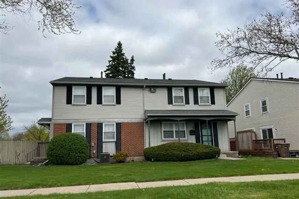 101 Beechwoode Ln # 47 48000 Pontiac, MI 48340, Oakland County