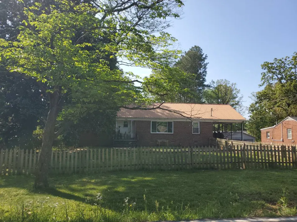 745 East Jere Whitson Road Cookeville, TN 38501, Putnam County