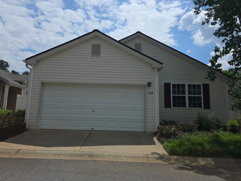 368 West Oaks Trail Woodstock, GA 30188, Cherokee County