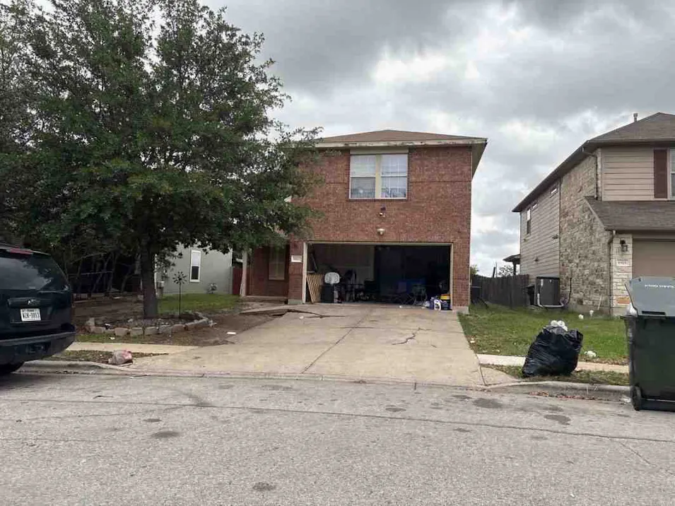 6917 Panda Royle Drive Del Valle, TX 78617, Travis County