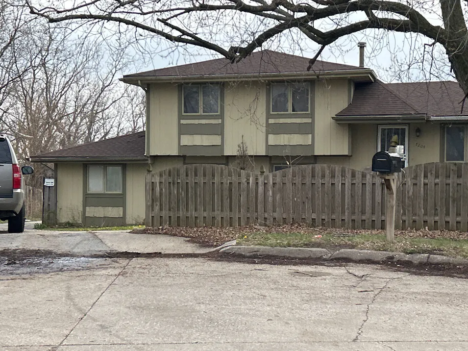 7204 N 71st Av Omaha, NE 68152, Douglas County