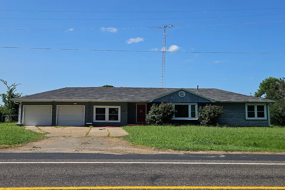 605 East Crawford Street Talco, TX 75487, Titus County