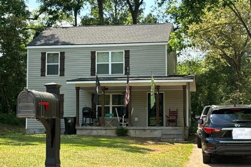 306 Jackson Ave