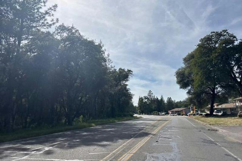 Poplar Rd, Auburn, CA 95602