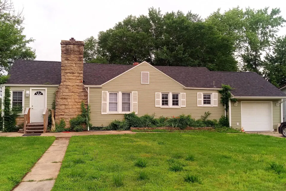111 Crescent Dr Lebanon, MO 65536, Laclede County