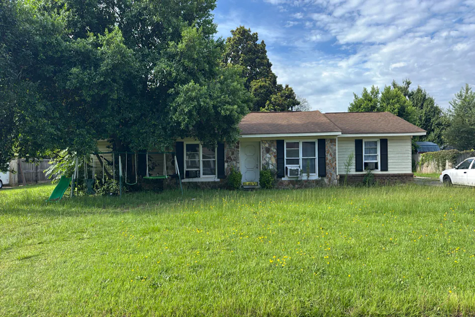 108 Wimbish Ln Bonaire, GA 31005, Houston County