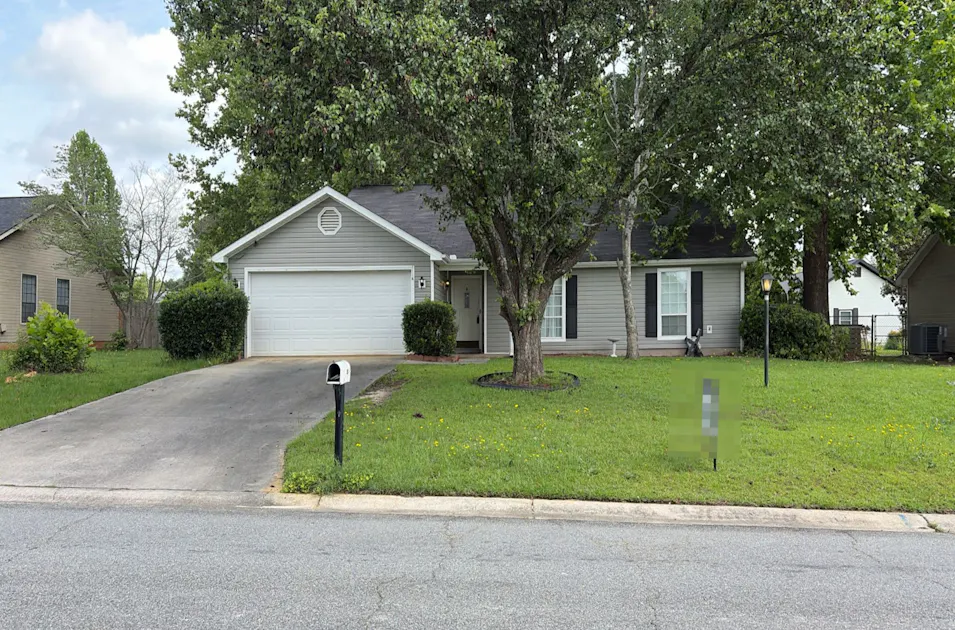604 Gateway Dr Bonaire, GA 31005, Houston County