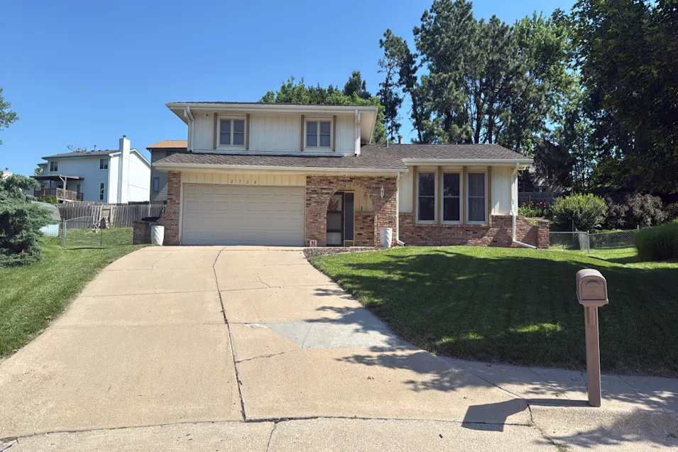 2736 N 125th Cir Omaha, NE 68164, Douglas County