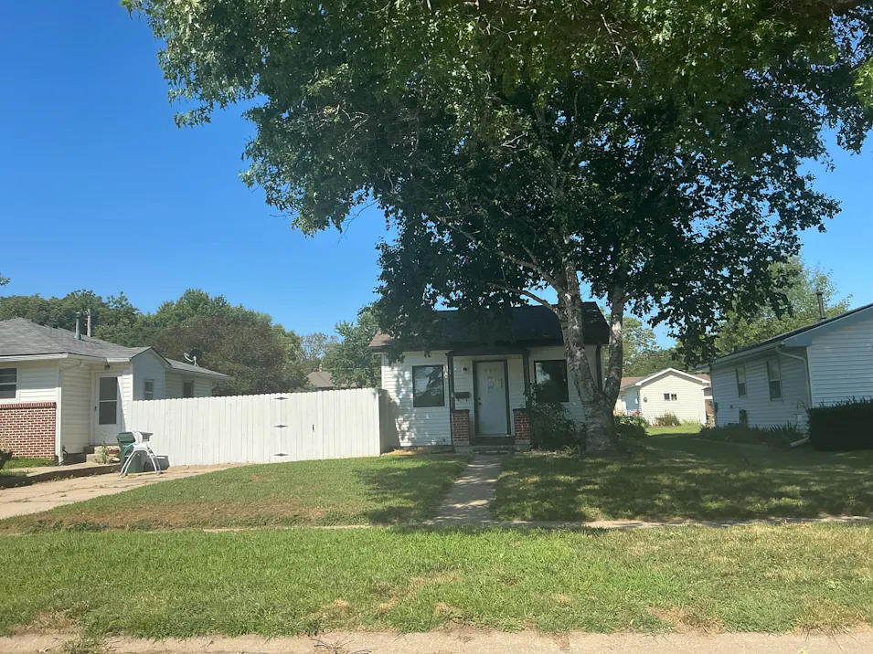 527 N 22nd St Blair, NE 68008, Washington County