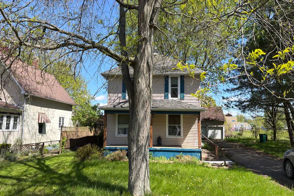 11647 E Lennon Rd Lennon, MI 48449, Shiawassee County