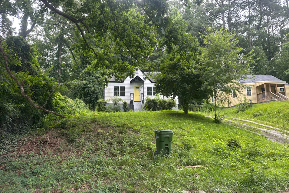 457 NW Collier Rdg Dr Atlanta, GA 30318, Fulton County