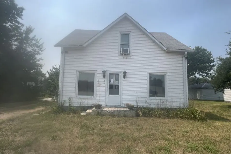 208 N Hyde St Atkinson, NE 68713, Holt County